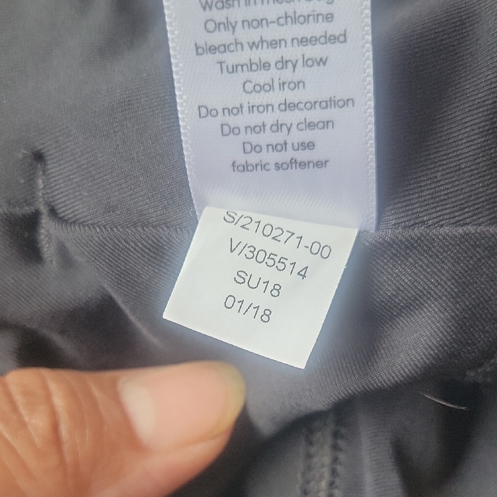 Athleta Women's Black Athletic Shorts - Picture 12 of 16